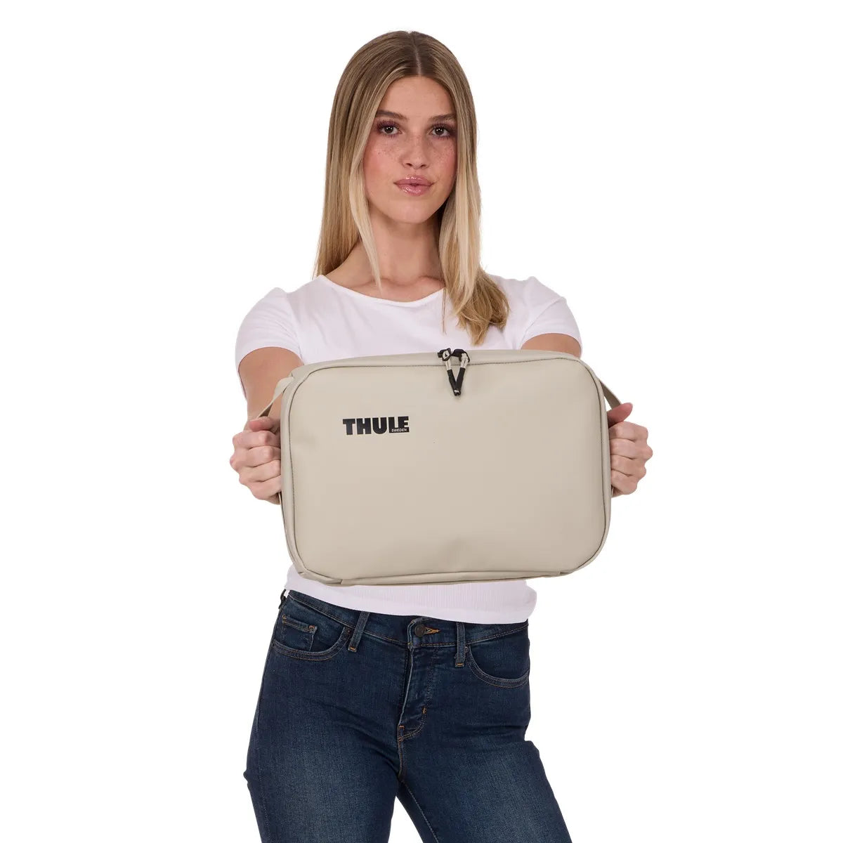 https://thulestore.co.za/api/catalog/product/1/5/1516375.jpeg?width=1200&height=1200&store=default&image-type=image