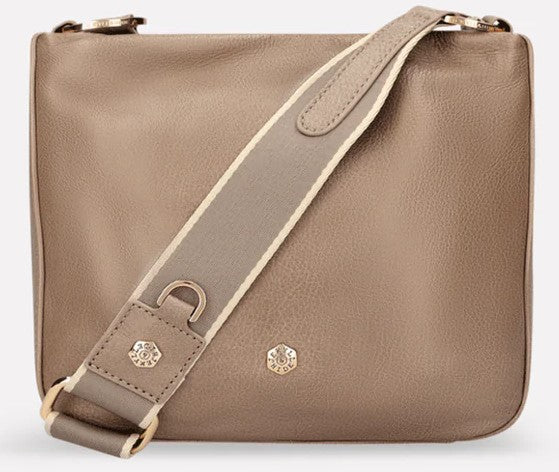 Jekyll & Hide Geneva Leather Crossbody Bag