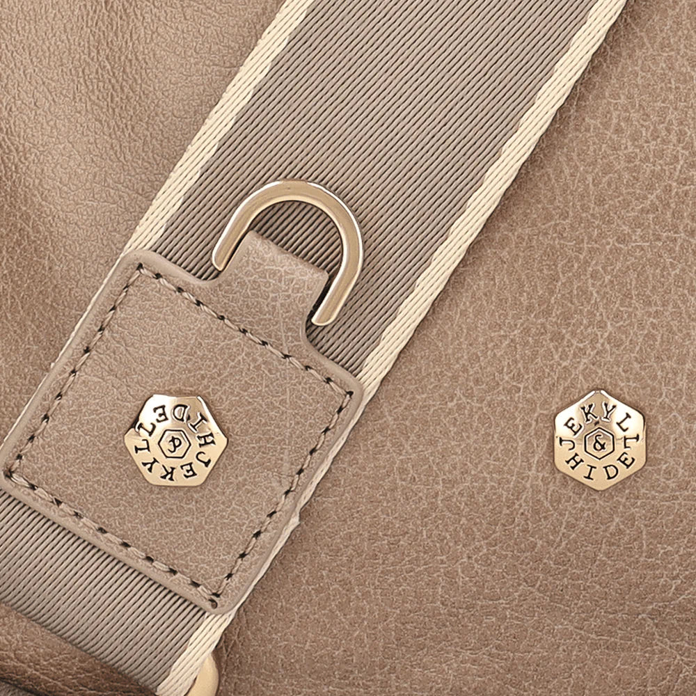 Jekyll & Hide Geneva Leather Crossbody Bag