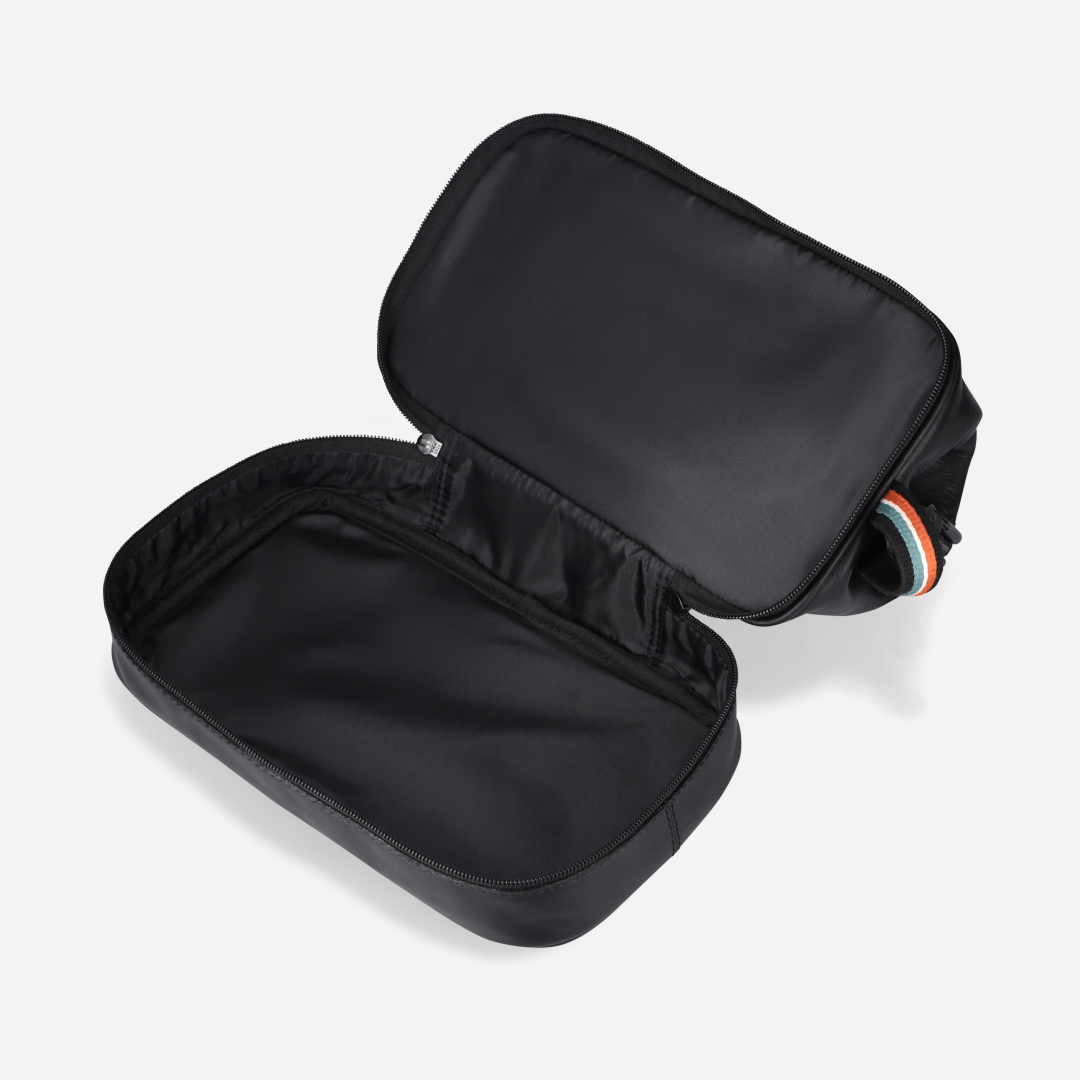 https://cdn.shopify.com/s/files/1/0965/1216/files/9291JAMBLK_004_pkpd17.png?v=1760525959