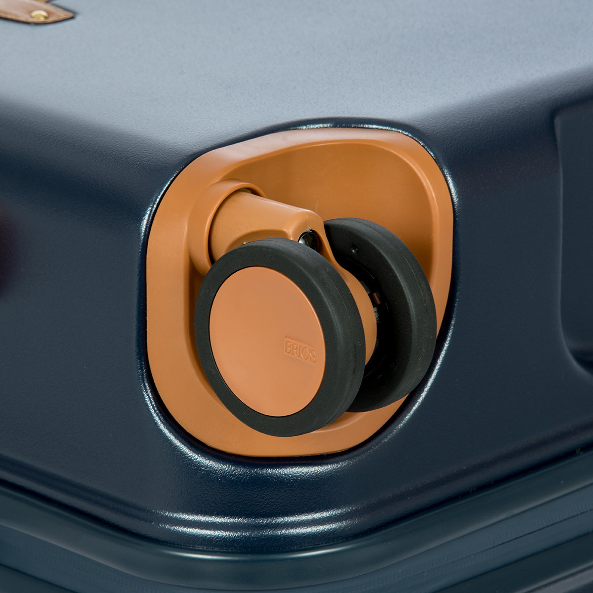 Bric's Bellagio 65cm Trunk Spinner | Blue