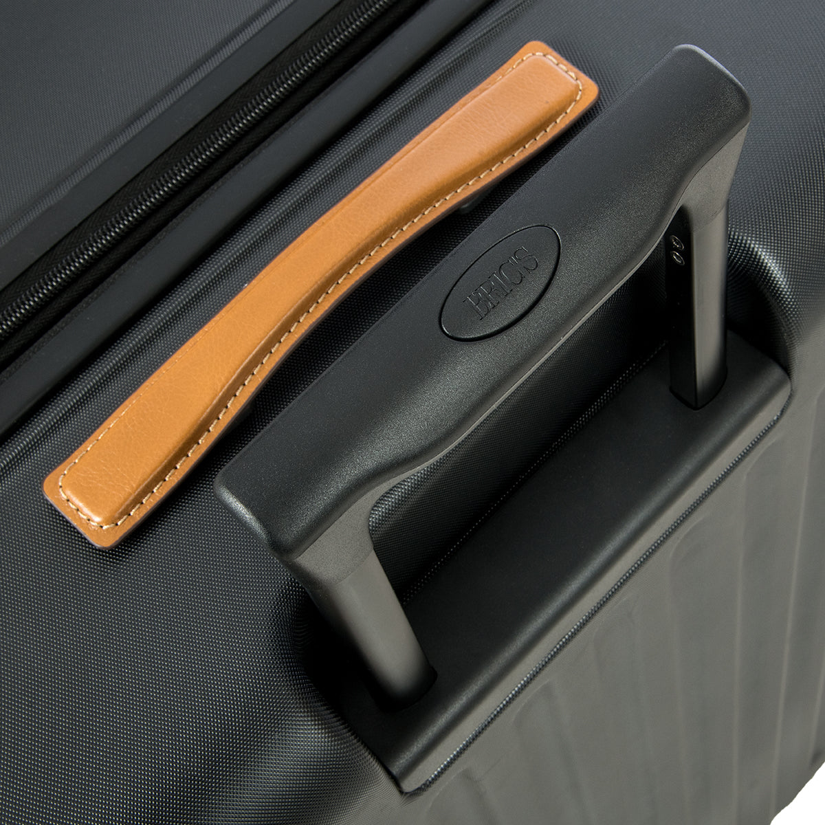 Brics Capri Spinner (4 wheels) black 82cm| Black