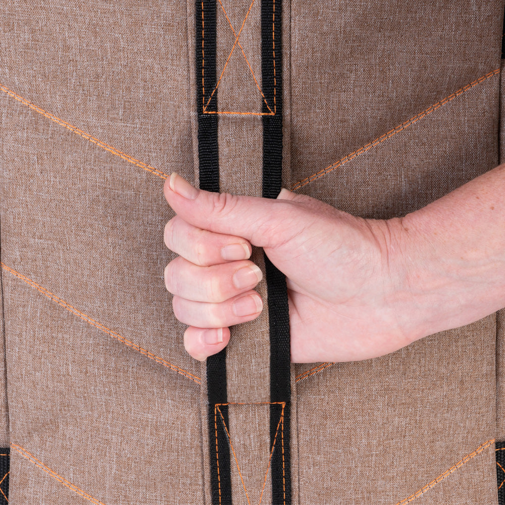 https://www.paklite.co.za/wp-content/uploads/2019/08/Mobius-Khaki-Black-Haul-Handle.jpg