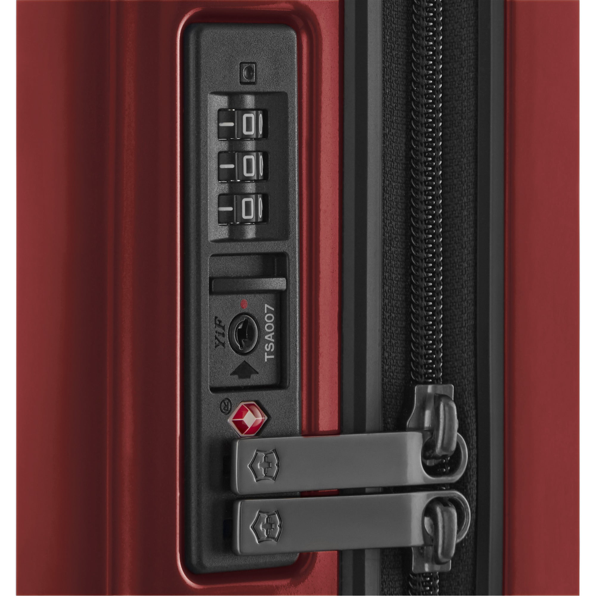Victorinox Airox - Global Hardside Carry On | Red
