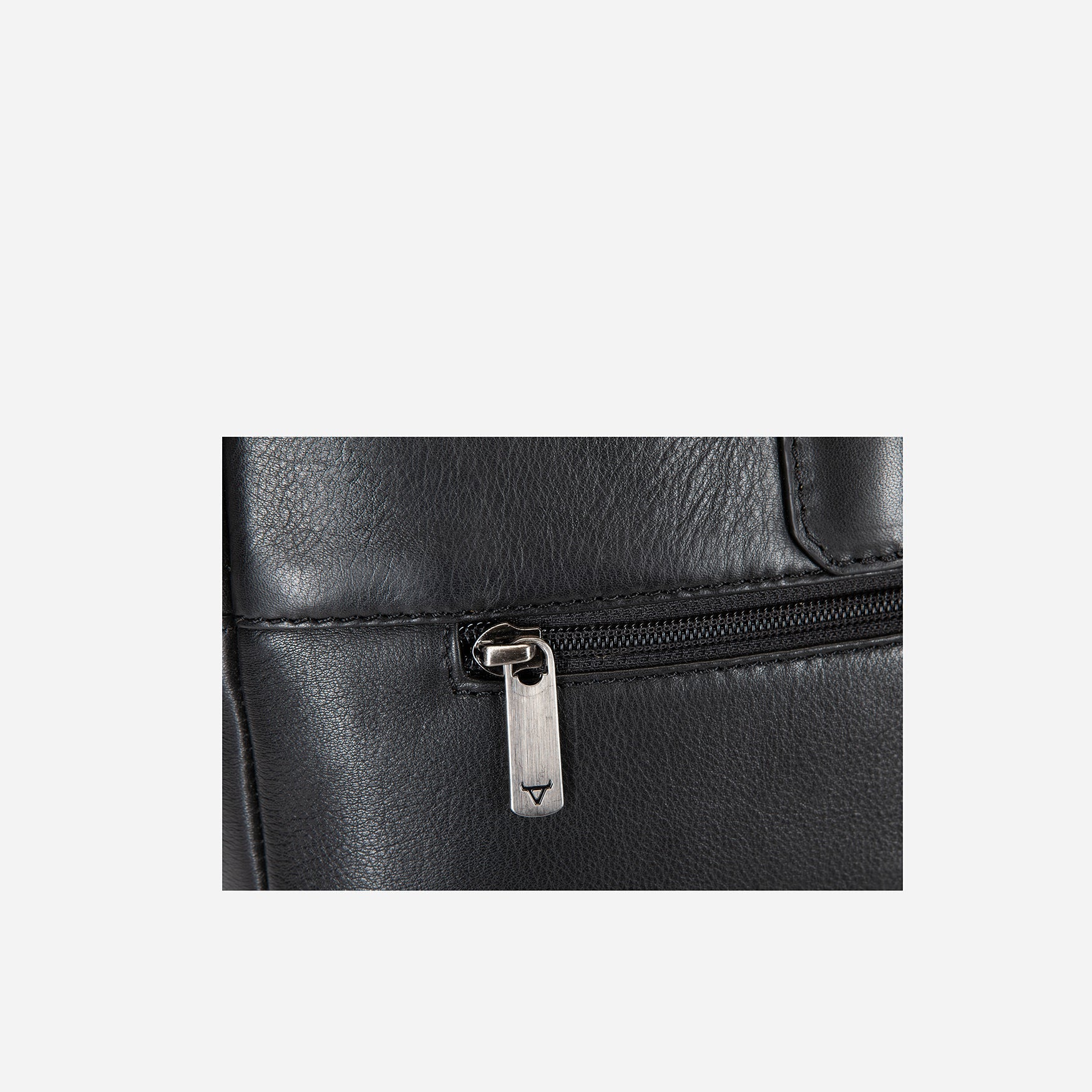 Brando Winchester 15" Slimline Briefcase | Black - iBags - Luggage & Leather Bags