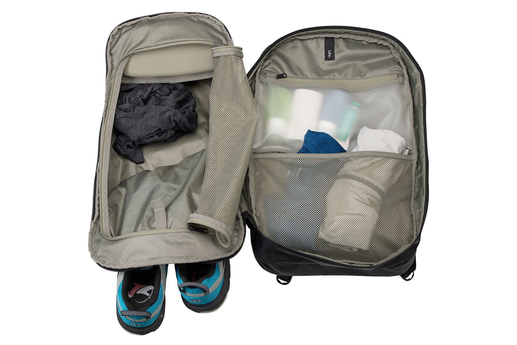 Thule EnRoute 4 Backpack 30L in Black - iBags - Luggage & Leather Bags