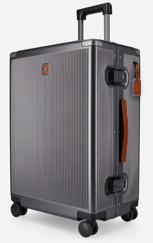 Jekyll and Hide Medium Check-In 67cm (70 L) | Colt