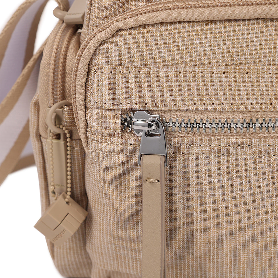 Hedgren Inner City Multipocket Crossover | Essence Rattan