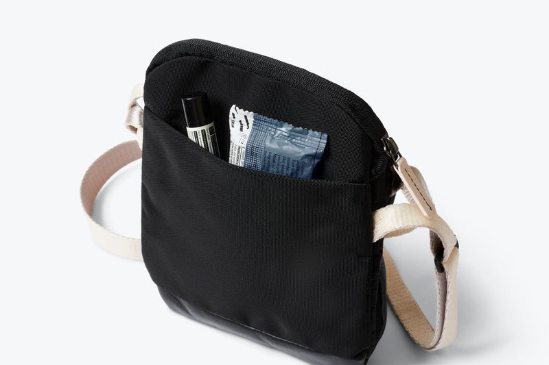 Bellroy City Pouch Premium Edition | Black Sand - iBags - Luggage & Leather Bags