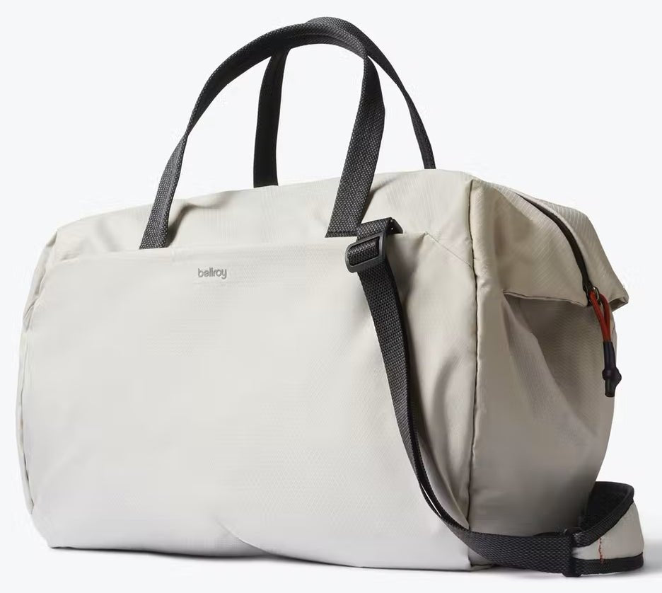 Bellroy Lite Duffel | Chalk (Leather Free) - iBags - Luggage & Leather Bags