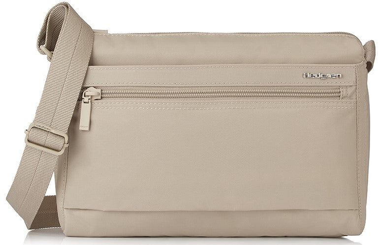 Hedgren Inner City Shoulder Bag M | Cashmere Beige - iBags - Luggage & Leather Bags