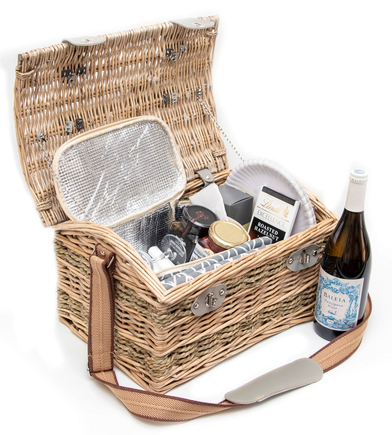 Yuppie Classic Picnic Basket - iBags - Luggage & Leather Bags