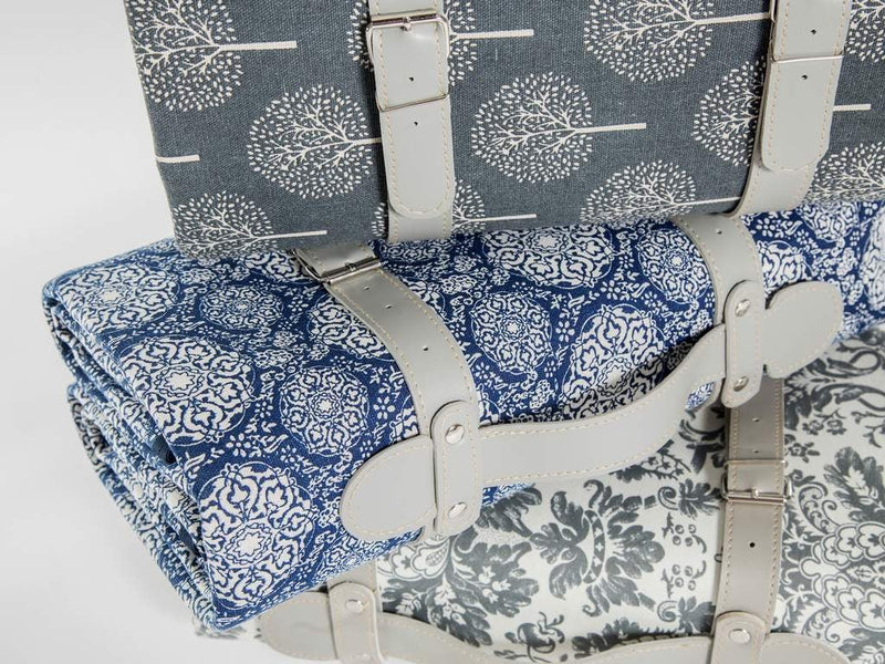 Yuppie Cobalt Blue Picnic/Beach Rug Med - iBags - Luggage & Leather Bags