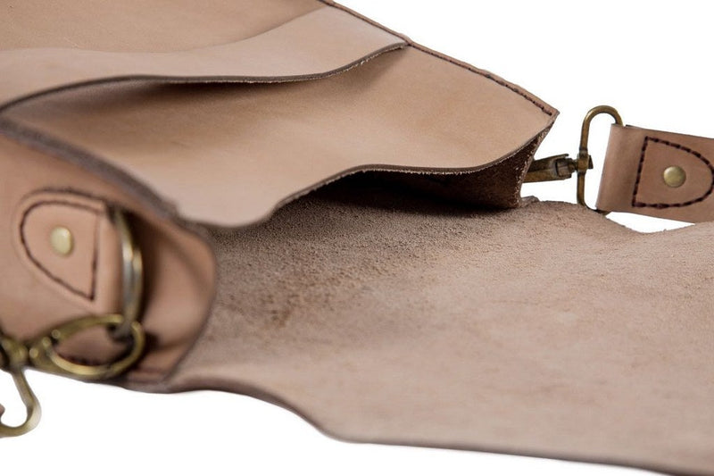Yuppie Saddle Bag (Tablet Bag) - iBags - Luggage & Leather Bags